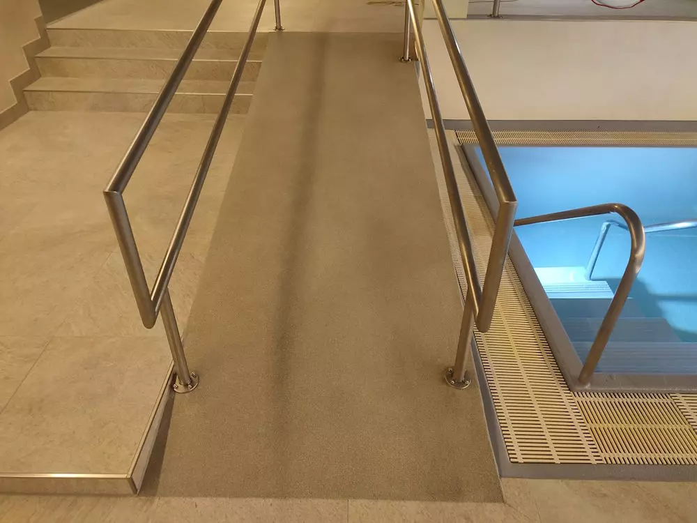 Innovative Beschichtungen für moderne Räume, PT-Beschichtungen, Haus, Pool, Industrie, Fugenfrei, Philipp Tagwercher, Meiningen
