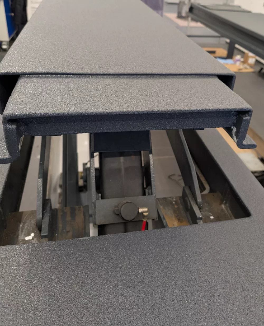 Referenzen, PT-Beschichtungen, Philipp Tagwercher, Meiningen, Polywall Wand Beschichtung, Polyfloor Boden Beschichtung, fugenlose Wandbeschichtung, fugenloses Bad ohne Fliesen, moderne Bodenbeschichtung, PT-Beschichtungen, Leistungen, Wohnraum und Haus, Steinteppich, Poolbeschichtungen, Industriebeschichtungen, Ladeflächenbeschichtungen, Meiningen, Vorarlberg